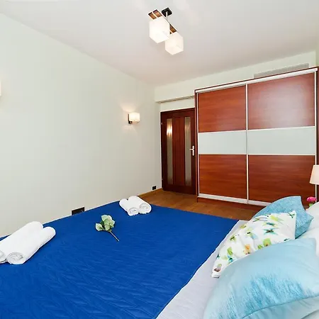 Insom Cracow Old Town Krotka Apartman *