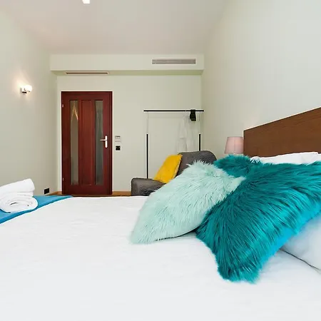 Insom Cracow Old Town Krotka Apartman *